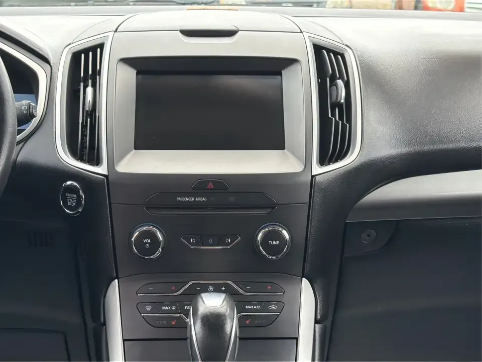 2015 Ford Edge SEL AWD (2FMTK4J92FB) with an 2.0L L4 DOHC 16V engine, 6-Speed Automatic transmission, located at 1230 East Main St, Xenia, OH, 45385, (937) 908-9800, 39.688026, -83.910172 - When your week is packed with school drop-offs, long commutes, and last-minute weekend getaways, you need an SUV that fits real life-comfortable for five, confident in Ohio weather, and ready to haul groceries, sports gear, or luggage without feeling cramped. This 2015 Ford Edge SEL AWD is a smart m- Photo#12