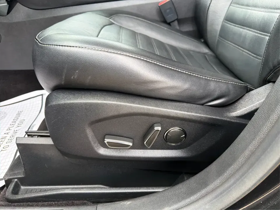 2015 Ford Edge SEL AWD (2FMTK4J92FB) with an 2.0L L4 DOHC 16V engine, 6-Speed Automatic transmission, located at 1230 East Main St, Xenia, OH, 45385, (937) 908-9800, 39.688026, -83.910172 - When your week is packed with school drop-offs, long commutes, and last-minute weekend getaways, you need an SUV that fits real life-comfortable for five, confident in Ohio weather, and ready to haul groceries, sports gear, or luggage without feeling cramped. This 2015 Ford Edge SEL AWD is a smart m- Photo#17