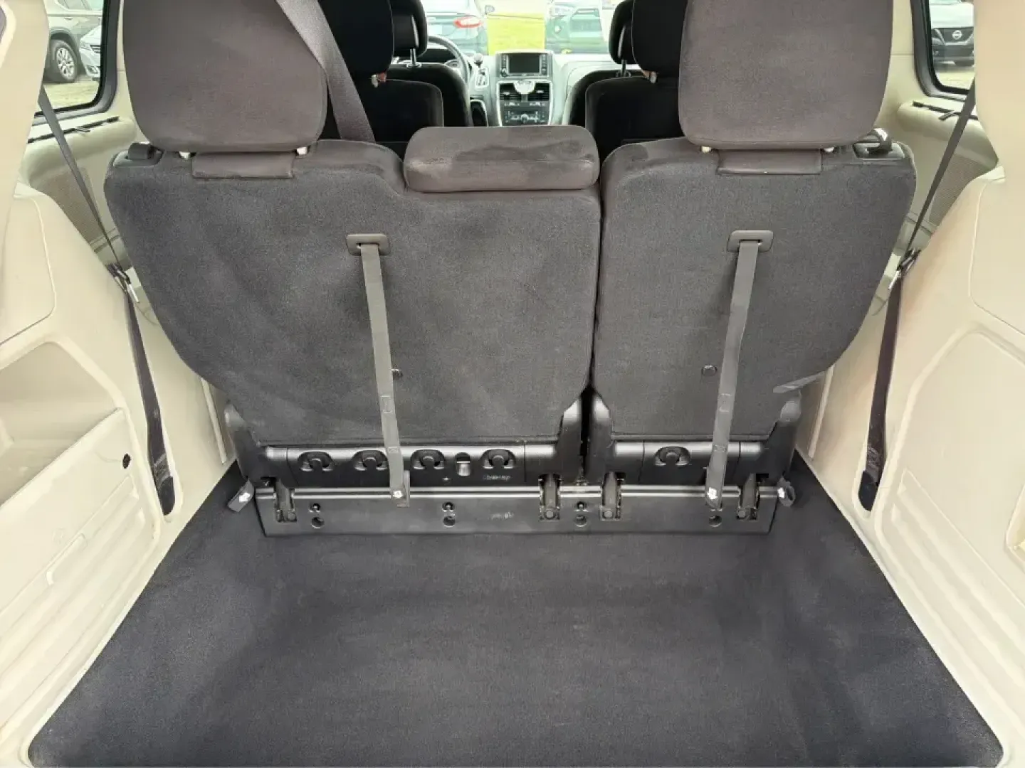 2014 Chrysler Town and Country Touring (2C4RC1BG7ER) with an 3.6L V6 DOHC 24V engine, 6-Speed Automatic transmission, located at 880 E. National Road, Vandalia, OH, 45377, (937) 908-9800, 39.891918, -84.183594 - Whether you're shuttling kids to practice, commuting up and down I-75, or packing up for a weekend at the National Museum of the U.S. Air Force, a minivan that's comfortable, capable, and easy to live with can make every day smoother. This 2014 Chrysler Town and Country Touring is built for real-l- Photo#12