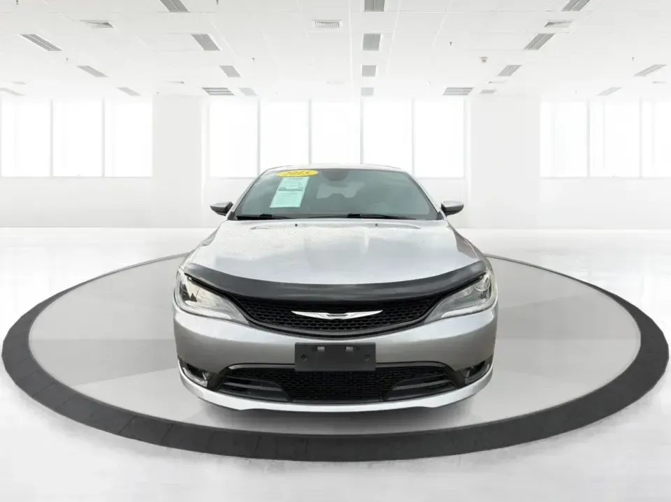 2015 Chrysler 200 S (1C3CCCBGXFN) with an 3.6L V6 DOHC 24V FFV engine, 9-Speed Automatic transmission, located at 8750 N County Rd 25A, Piqua, OH, 45356, (937) 908-9800, 40.164391, -84.232513 - Need a comfortable, stylish sedan for daily commutes up I75, quick school drop-offs, and easy weekend getaways to Troy, Sidney, or a stroll through downtown Piqua? This 2015 Chrysler 200 S is a practical, good-looking choice for drivers who want V6 power, modern tech, and a refined cabin-all in a fi- Photo#7