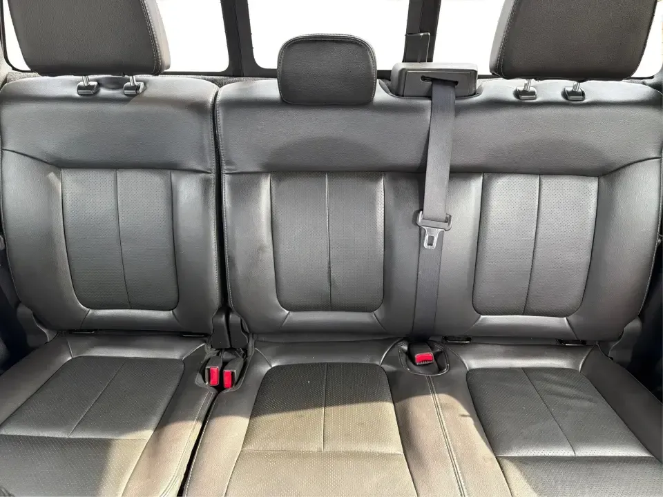 2013 Ford F-150 XLT SuperCrew 6.5-ft. Bed 4WD (1FTFW1ETXDF) with an 3.5L V6 TURBO engine, 6-Speed Automatic transmission, located at 8750 N County Rd 25A, Piqua, OH, 45356, (937) 908-9800, 40.164391, -84.232513 - Whether you're hauling weekend project supplies, towing a boat out toward Indian Lake, or commuting comfortably up I75 with room for the whole crew, this **2013 Ford F-150 XLT SuperCrew 6.5ft. Bed 4WD** fits an active Ohio lifestyle. With its spacious cabin for up to **6 passengers**, confident **4W- Photo#14