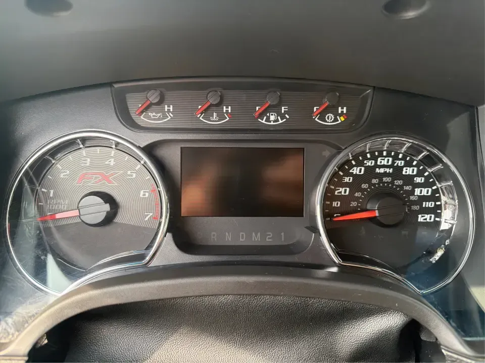 2013 Ford F-150 XLT SuperCrew 6.5-ft. Bed 4WD (1FTFW1ETXDF) with an 3.5L V6 TURBO engine, 6-Speed Automatic transmission, located at 8750 N County Rd 25A, Piqua, OH, 45356, (937) 908-9800, 40.164391, -84.232513 - Whether you're hauling weekend project supplies, towing a boat out toward Indian Lake, or commuting comfortably up I75 with room for the whole crew, this **2013 Ford F-150 XLT SuperCrew 6.5ft. Bed 4WD** fits an active Ohio lifestyle. With its spacious cabin for up to **6 passengers**, confident **4W- Photo#15
