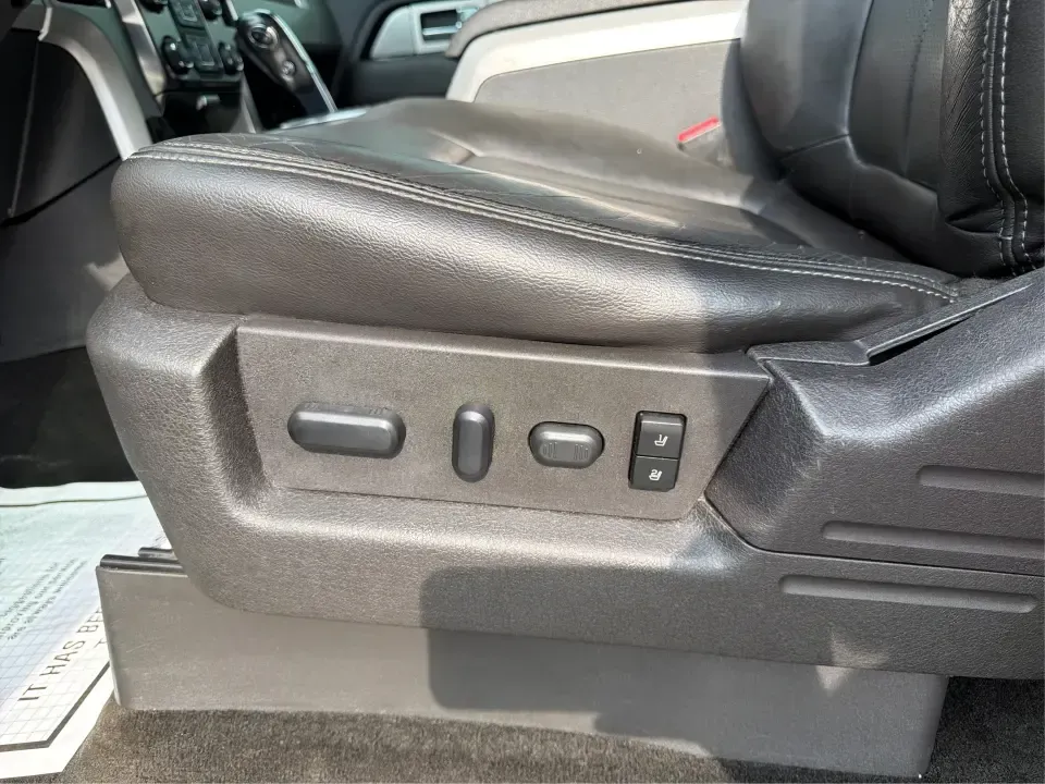 2013 Ford F-150 XLT SuperCrew 6.5-ft. Bed 4WD (1FTFW1ETXDF) with an 3.5L V6 TURBO engine, 6-Speed Automatic transmission, located at 8750 N County Rd 25A, Piqua, OH, 45356, (937) 908-9800, 40.164391, -84.232513 - Whether you're hauling weekend project supplies, towing a boat out toward Indian Lake, or commuting comfortably up I75 with room for the whole crew, this **2013 Ford F-150 XLT SuperCrew 6.5ft. Bed 4WD** fits an active Ohio lifestyle. With its spacious cabin for up to **6 passengers**, confident **4W- Photo#18