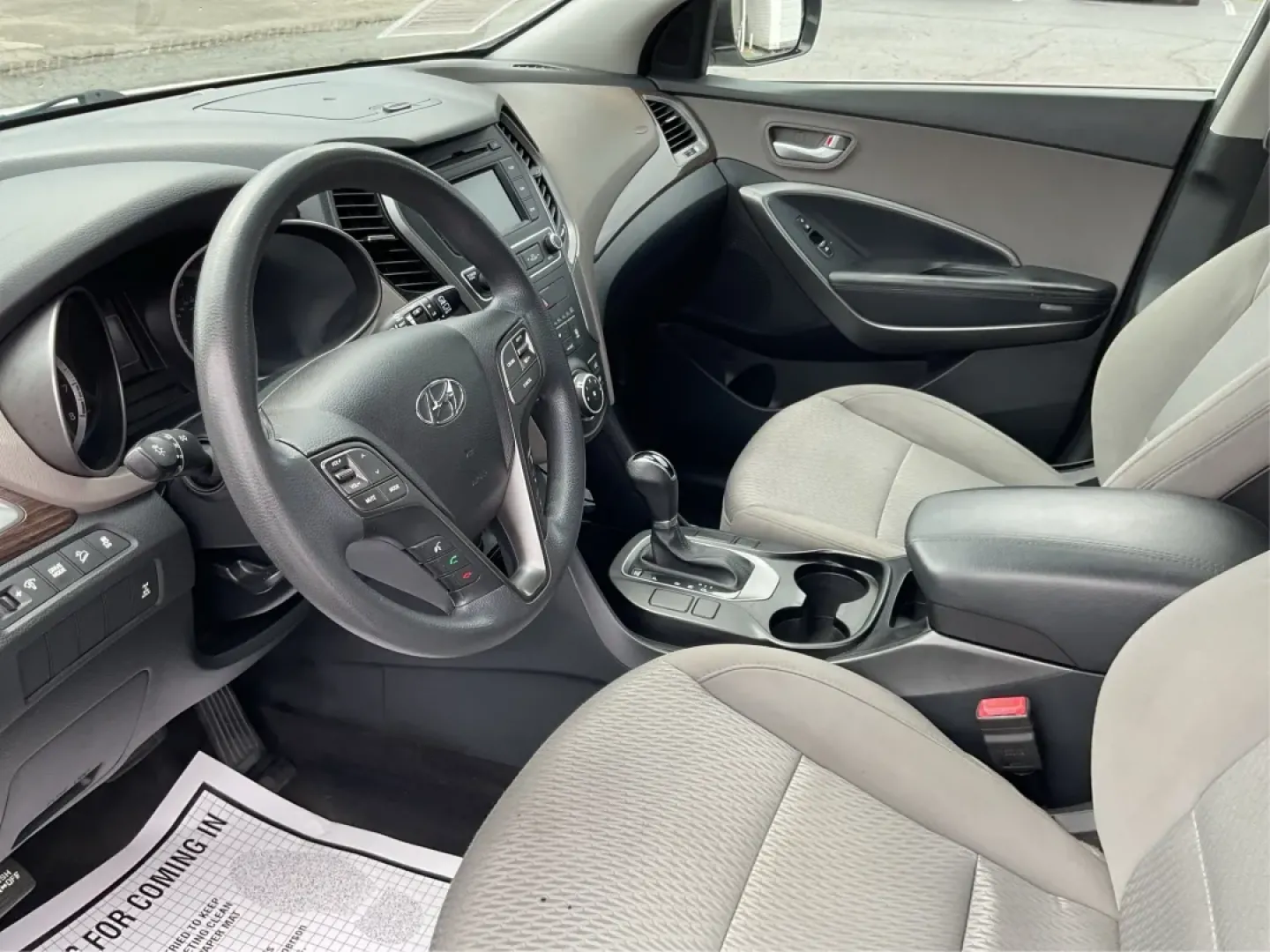 2017 Hyundai Santa Fe 2.4L (5NMZTDLB4HH) with an Theta II 2.4L I-4 gasoline direct injection engine, located at 1184 Kauffman Ave, Fairborn, OH, 45324, (937) 908-9800, 39.807072, -84.030914 - **Discover Your Next Adventure with the 2017 Hyundai Santa Fe Sport at Advantage Car and Credit!**<br /> <br /> Are you ready to elevate your lifestyle and embrace the adventures waiting for you? Whether you're a growing family in need of space, a daily commuter looking for comfort, or an outdoor en - Photo#9