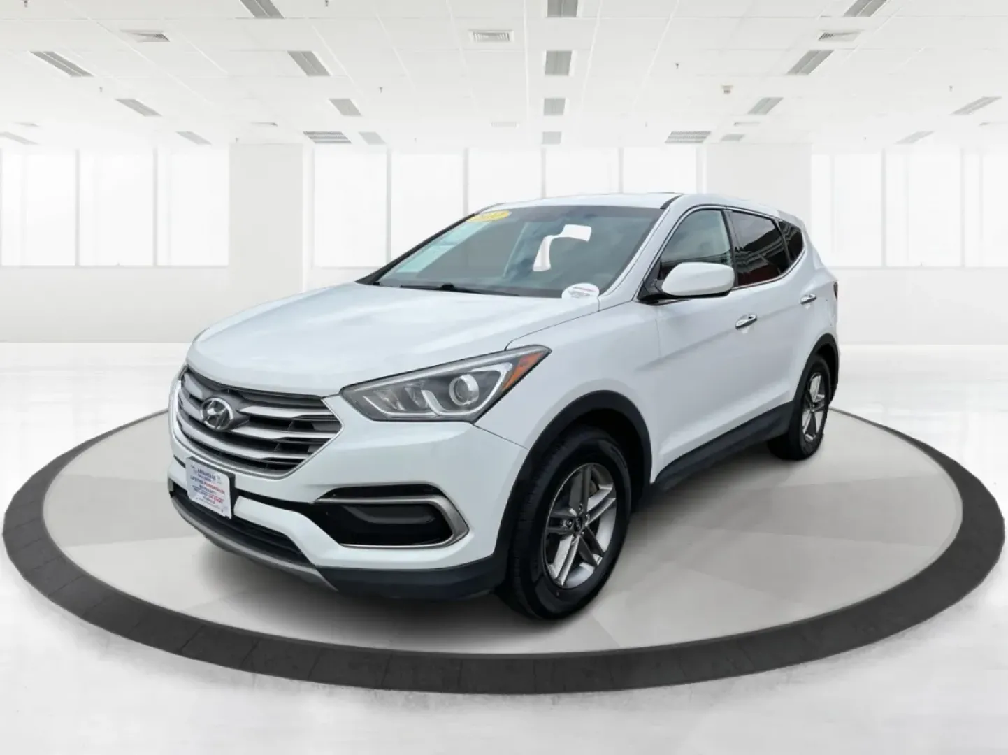 2017 Hyundai Santa Fe 2.4L (5NMZTDLB4HH) with an Theta II 2.4L I-4 gasoline direct injection engine, located at 1230 East Main St, Xenia, OH, 45385, (937) 908-9800, 39.688026, -83.910172 - **Discover Your Next Adventure with the 2017 Hyundai Santa Fe Sport at Advantage Car and Credit!**<br /> <br /> Are you ready to elevate your lifestyle and embrace the adventures waiting for you? Whether you're a growing family in need of space, a daily commuter looking for comfort, or an outdoor en - Photo#8