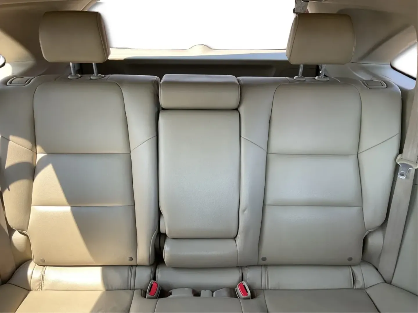 2016 Acura RDX 6-Spd AT (5J8TB3H33GL) with an 3.5L V6 DOHC 24V engine, 6-Speed Automatic transmission, located at 8750 N County Rd 25A, Piqua, OH, 45356, (937) 908-9800, 40.164391, -84.232513 - **Conquer the Road with Confidence: 2016 Acura RDX at Advantage Car and Credit!**<br /> <br /> Are you seeking a reliable vehicle that perfectly balances luxury, comfort, and practicality? Look no further than this stunning 2016 Acura RDX, available now at Advantage Car and Credit in Fairborn, OH. T - Photo#14