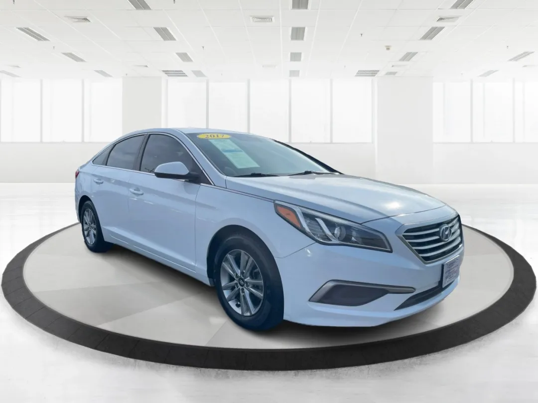 photo of 2017 Hyundai Sonata Base