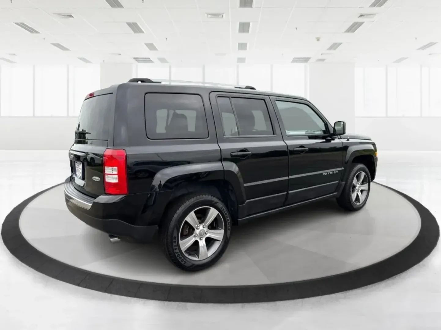 2016 Jeep Patriot High Altitude Edition (1C4NJRFB0GD) with an 2.4L I-4 DOHC engine, Automatic transmission, located at 4508 South Dixie Dr, Moraine, OH, 45439, (937) 908-9800, 39.689976, -84.218452 - **Explore Your Next Adventure in the 2016 Jeep Patriot High Altitude Edition!**<br /> <br /> Are you ready to elevate your lifestyle and embark on thrilling weekend adventures or effortlessly tackle your daily commute? The 2016 Jeep Patriot High Altitude Edition is the perfect SUV for those who crav - Photo#2
