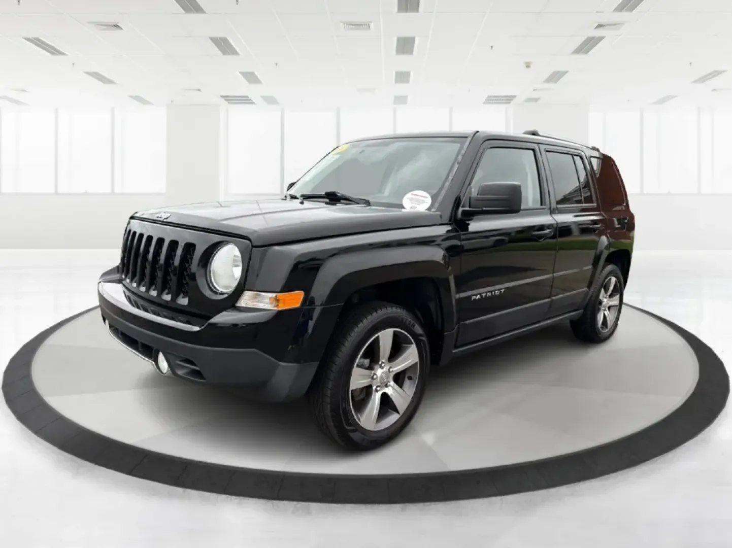 2016 Jeep Patriot High Altitude Edition (1C4NJRFB0GD) with an 2.4L I-4 DOHC engine, Automatic transmission, located at 4508 South Dixie Dr, Moraine, OH, 45439, (937) 908-9800, 39.689976, -84.218452 - **Explore Your Next Adventure in the 2016 Jeep Patriot High Altitude Edition!**<br /> <br /> Are you ready to elevate your lifestyle and embark on thrilling weekend adventures or effortlessly tackle your daily commute? The 2016 Jeep Patriot High Altitude Edition is the perfect SUV for those who crav - Photo#8