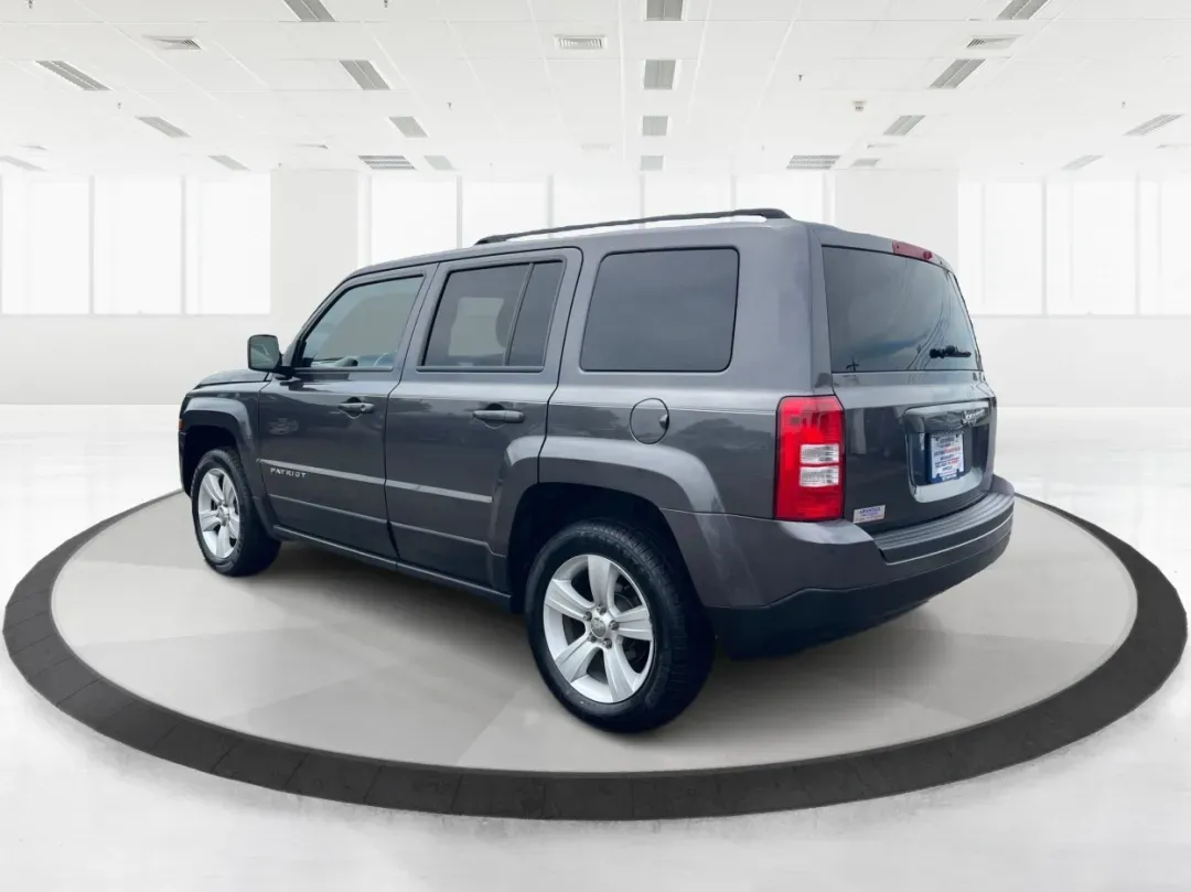 2014 Jeep Patriot Latitude 4WD (1C4NJRFB5ED) with an 2.4L L4 DOHC 16V engine, located at 1230 East Main St, Xenia, OH, 45385, (937) 908-9800, 39.688026, -83.910172 - **Adventure Awaits with the 2014 Jeep Patriot Latitude 4WD!**<br /> <br /> If you're longing for a vehicle that blends rugged capability with everyday comfort, look no further than the 2014 Jeep Patriot Latitude 4WD. Perfect for weekend adventures or daily commutes, this SUV is designed to take you - Photo#18