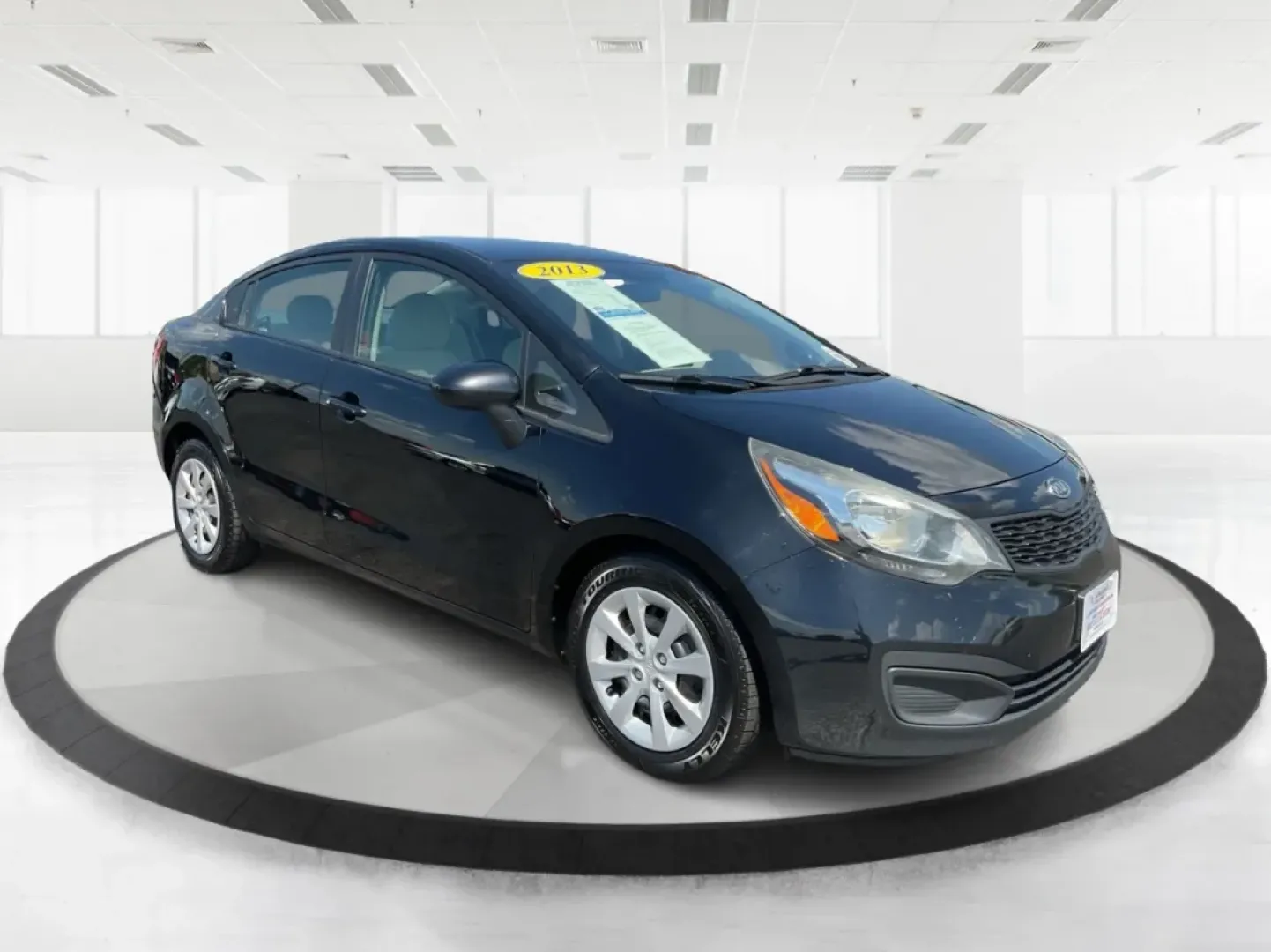 2013 Kia Rio LX (KNADM4A35D6) with an 1.6L I-4 gasoline direct injection engine, located at 1230 East Main St, Xenia, OH, 45385, (937) 908-9800, 39.688026, -83.910172 - Looking for a compact car that perfectly balances style, efficiency, and comfort? The 2013 Kia Rio LX is just what you need! Ideal for daily commutes, weekend getaways, or even as a reliable first car for young drivers, this sedan delivers a fantastic driving experience without breaking the bank. At - Photo#0