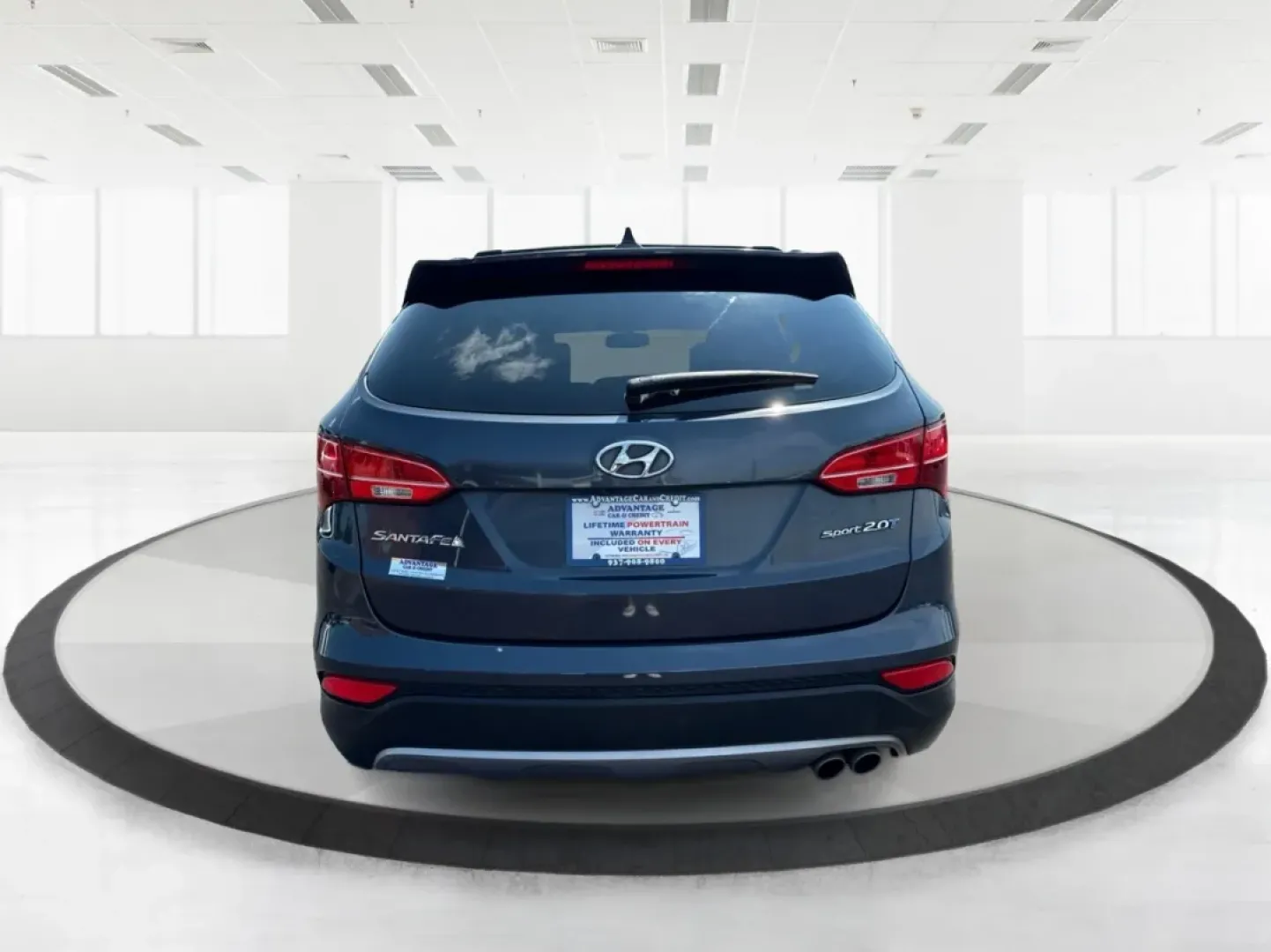 2013 Hyundai Santa Fe Sport 2.0T (5XYZU3LA1DG) with an Theta II 2L I-4 gasoline direct injection engine, located at 880 E. National Road, Vandalia, OH, 45377, (937) 908-9800, 39.891918, -84.183594 - **Discover Adventure with the 2013 Hyundai Santa Fe at Advantage Car and Credit!**<br /> <br /> Are you ready to embrace the open road? Whether you're planning a weekend getaway or commuting to work, the 2013 Hyundai Santa Fe Sport 2.0T is the perfect vehicle to elevate your lifestyle. Designed for - Photo#3