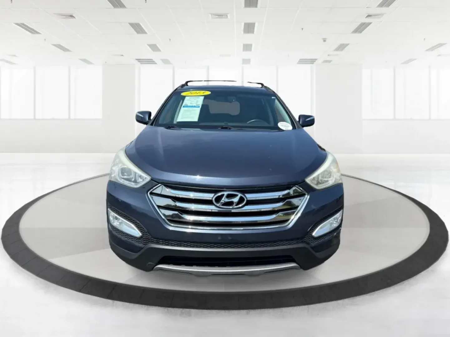 2013 Hyundai Santa Fe Sport 2.0T (5XYZU3LA1DG) with an Theta II 2L I-4 gasoline direct injection engine, located at 880 E. National Road, Vandalia, OH, 45377, (937) 908-9800, 39.891918, -84.183594 - **Discover Adventure with the 2013 Hyundai Santa Fe at Advantage Car and Credit!**<br /> <br /> Are you ready to embrace the open road? Whether you're planning a weekend getaway or commuting to work, the 2013 Hyundai Santa Fe Sport 2.0T is the perfect vehicle to elevate your lifestyle. Designed for - Photo#7