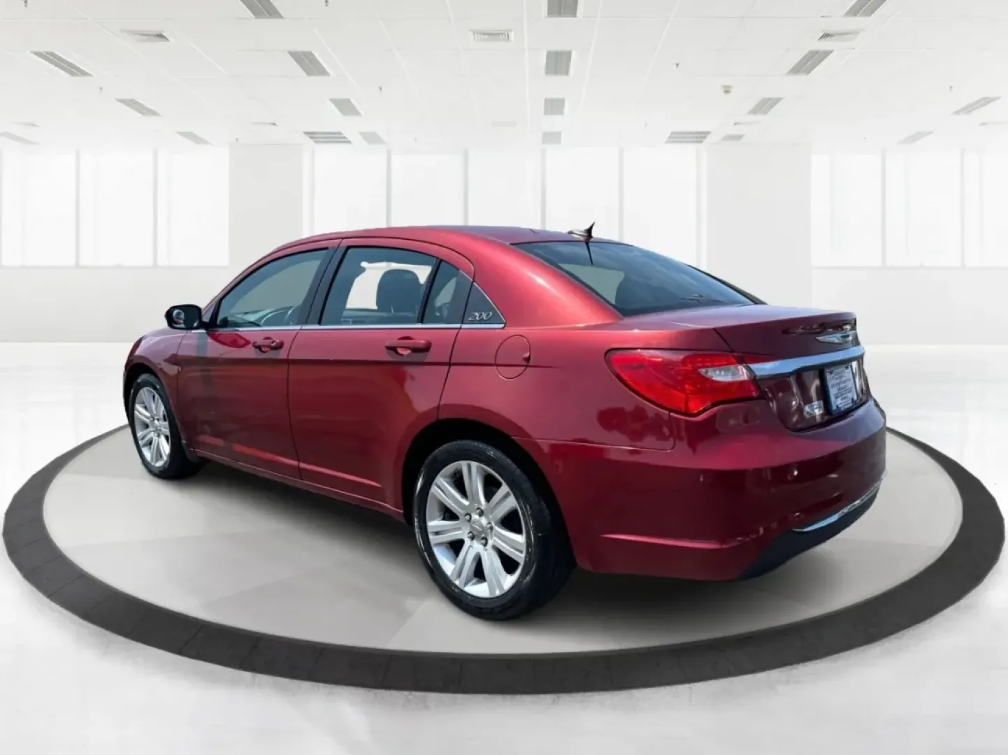 2014 Chrysler 200 Touring (1C3CCBBB6EN) with an Other engine, located at 8750 N County Rd 25A, Piqua, OH, 45356, (937) 908-9800, 40.164391, -84.232513 - **Discover Freedom and Comfort with this 2014 Chrysler 200 Touring at Advantage Car and Credit!**<br /> <br /> Are you ready to elevate your driving experience? Whether you're a busy professional looking for a reliable daily commuter or a growing family in need of a safe and stylish sedan, the 2014 - Photo#4