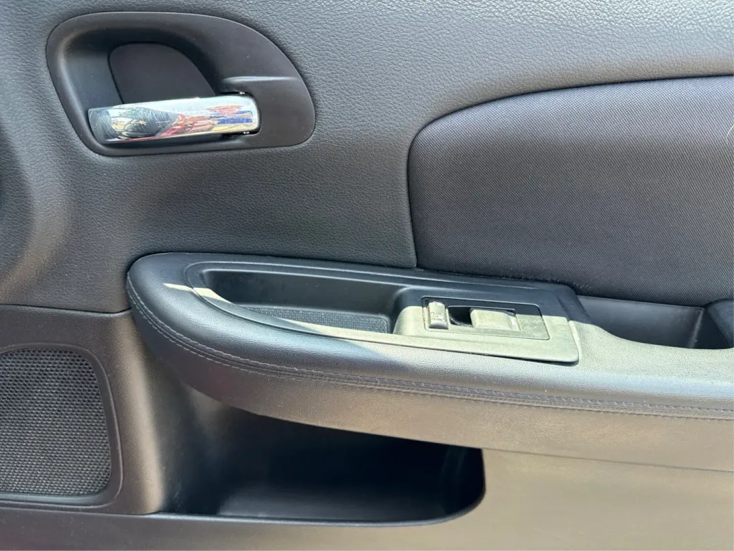 2014 Chrysler 200 Touring (1C3CCBBB6EN) with an Other engine, located at 8750 N County Rd 25A, Piqua, OH, 45356, (937) 908-9800, 40.164391, -84.232513 - **Discover Freedom and Comfort with this 2014 Chrysler 200 Touring at Advantage Car and Credit!**<br /> <br /> Are you ready to elevate your driving experience? Whether you're a busy professional looking for a reliable daily commuter or a growing family in need of a safe and stylish sedan, the 2014 - Photo#20