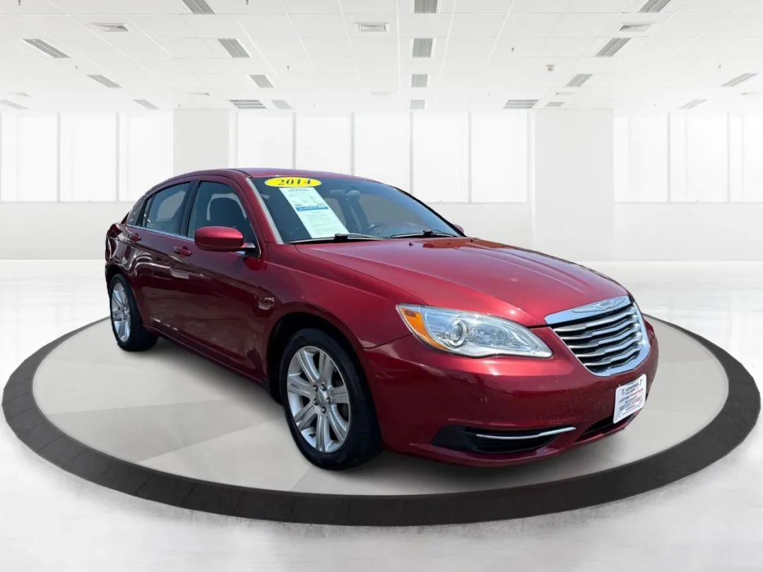 photo of 2014 Chrysler 200 Touring