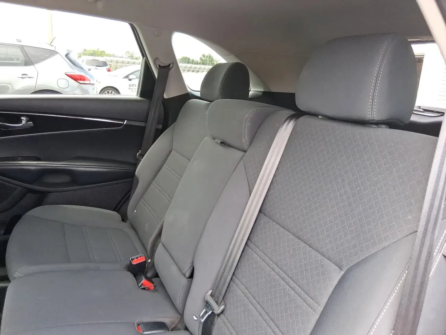 2017 Kia Sorento 2.4L L (5XYPG4A32HG) with an 2.4L I-4 gasoline direct injection engine, located at 8750 N County Rd 25A, Piqua, OH, 45356, (937) 908-9800, 40.164391, -84.232513 - **Unleash Your Adventurous Spirit with this 2017 Kia Sorento at Advantage Car and Credit in Xenia, OH!**<br /> <br /> Are you ready to elevate your family adventures or conquer your daily commute? Look no further than the 2017 Kia Sorento, a versatile SUV that perfectly aligns with your lifestyle ne - Photo#10