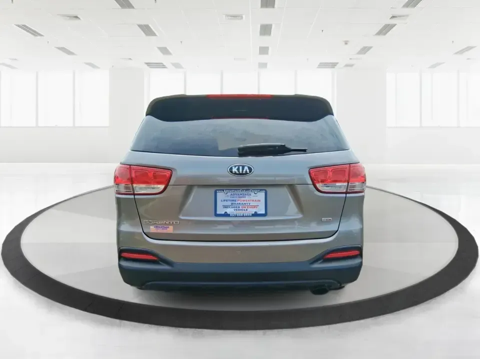 2017 Kia Sorento 2.4L L (5XYPG4A32HG) with an 2.4L I-4 gasoline direct injection engine, 6A transmission, located at 880 E. National Road, Vandalia, OH, 45377, (937) 908-9800, 39.891918, -84.183594 - Picture your next road trip or daily school-and-sports shuffle: a roomy SUV that's comfortable on long stretches of I-75, easy to live with around town, and ready for weekend errands from Miller Lane to the Dayton area. This **2017 Kia Sorento 2.4L L** in **Gray** is a practical, budget-friendly cho - Photo#3