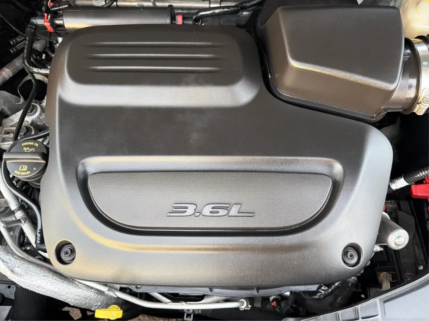 2019 Chrysler Pacifica Touring-L (2C4RC1BG5KR) with an 3.6L V6 DOHC 24V engine, 9-Speed Automatic transmission, located at 1099 N County Rd 25A , Troy, OH, 45373, (937) 908-9800, 40.057079, -84.212883 - **Experience Family Adventures with the 2019 Chrysler Pacifica Touring-L from Advantage Car and Credit!**<br /> <br /> Are you searching for the perfect vehicle to accommodate your family's growing needs? Look no further! The 2019 Chrysler Pacifica Touring-L is designed with families in mind, offeri - Photo#11