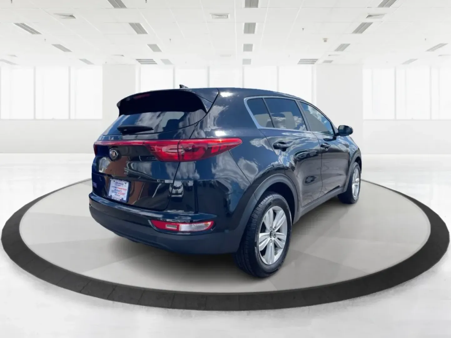 2019 Kia Sportage LX (KNDPMCACXK7) with an Theta II 2.4L I-4 gasoline direct injection engine, located at 4508 South Dixie Dr, Moraine, OH, 45439, (937) 908-9800, 39.689976, -84.218452 - **Adventure Awaits with the 2019 Kia Sportage at Advantage Car and Credit!**<br /> <br /> Are you ready to elevate your driving experience? Whether you're navigating the hustle and bustle of city life or embarking on a weekend getaway, the 2019 Kia Sportage is your perfect companion. This stylish cr - Photo#2