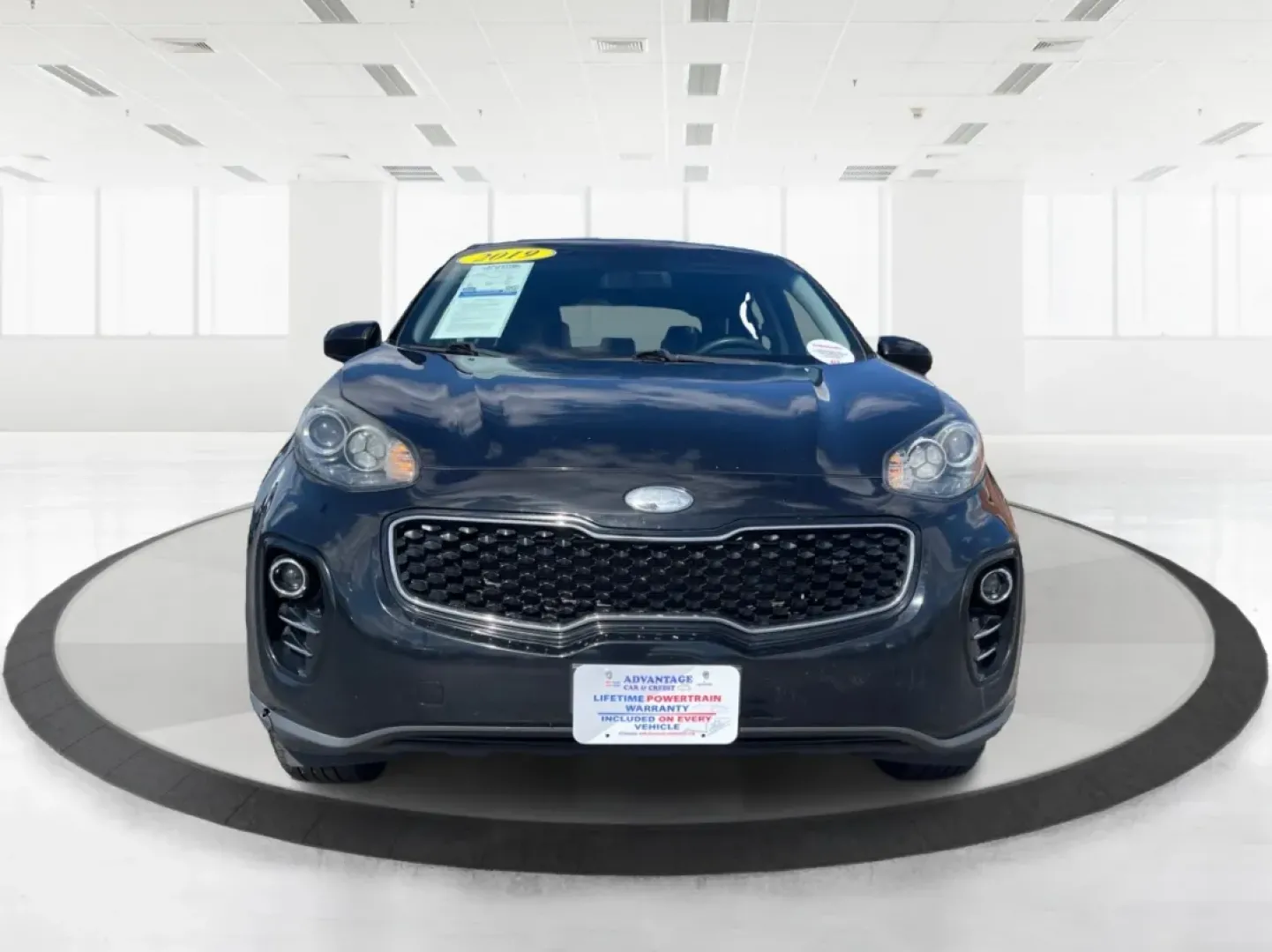 2019 Kia Sportage LX (KNDPMCACXK7) with an Theta II 2.4L I-4 gasoline direct injection engine, located at 4508 South Dixie Dr, Moraine, OH, 45439, (937) 908-9800, 39.689976, -84.218452 - **Adventure Awaits with the 2019 Kia Sportage at Advantage Car and Credit!**<br /> <br /> Are you ready to elevate your driving experience? Whether you're navigating the hustle and bustle of city life or embarking on a weekend getaway, the 2019 Kia Sportage is your perfect companion. This stylish cr - Photo#7