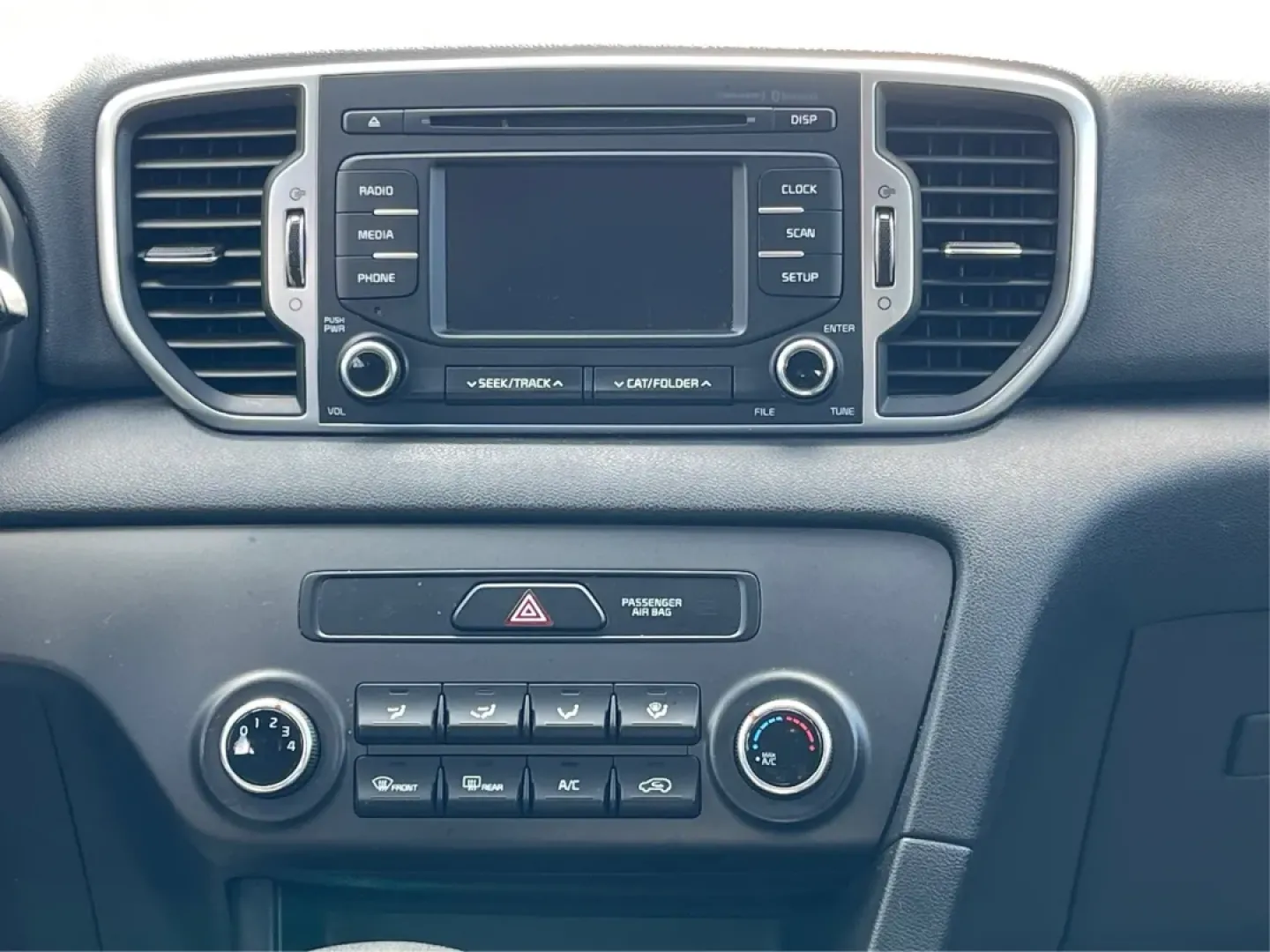 2019 Kia Sportage LX (KNDPMCACXK7) with an Theta II 2.4L I-4 gasoline direct injection engine, located at 4508 South Dixie Dr, Moraine, OH, 45439, (937) 908-9800, 39.689976, -84.218452 - **Adventure Awaits with the 2019 Kia Sportage at Advantage Car and Credit!**<br /> <br /> Are you ready to elevate your driving experience? Whether you're navigating the hustle and bustle of city life or embarking on a weekend getaway, the 2019 Kia Sportage is your perfect companion. This stylish cr - Photo#13