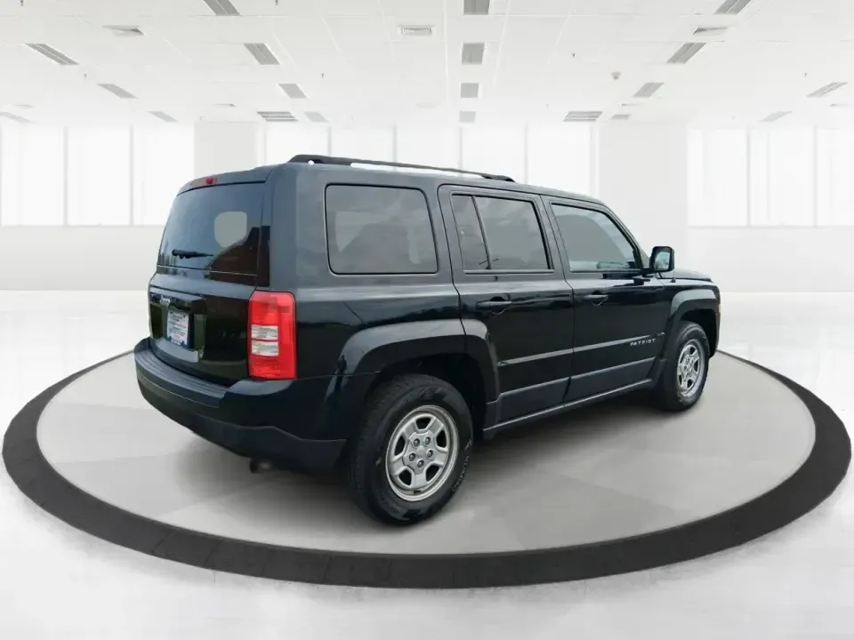 2017 Jeep Patriot Sport FWD (1C4NJPBAXHD) with an 2.4L I-4 DOHC engine, Automatic transmission, located at 401 Woodman Dr, Riverside, OH, 45431, (937) 908-9800, 39.760899, -84.123421 - **Unlock Adventure with the 2017 Jeep Patriot Sport FWD at Advantage Car and Credit!**<br /> <br /> Are you ready to elevate your outdoor adventures or simply need a reliable vehicle for your daily commute? Look no further than the incredible 2017 Jeep Patriot Sport FWD, available now at Advantage C - Photo#2