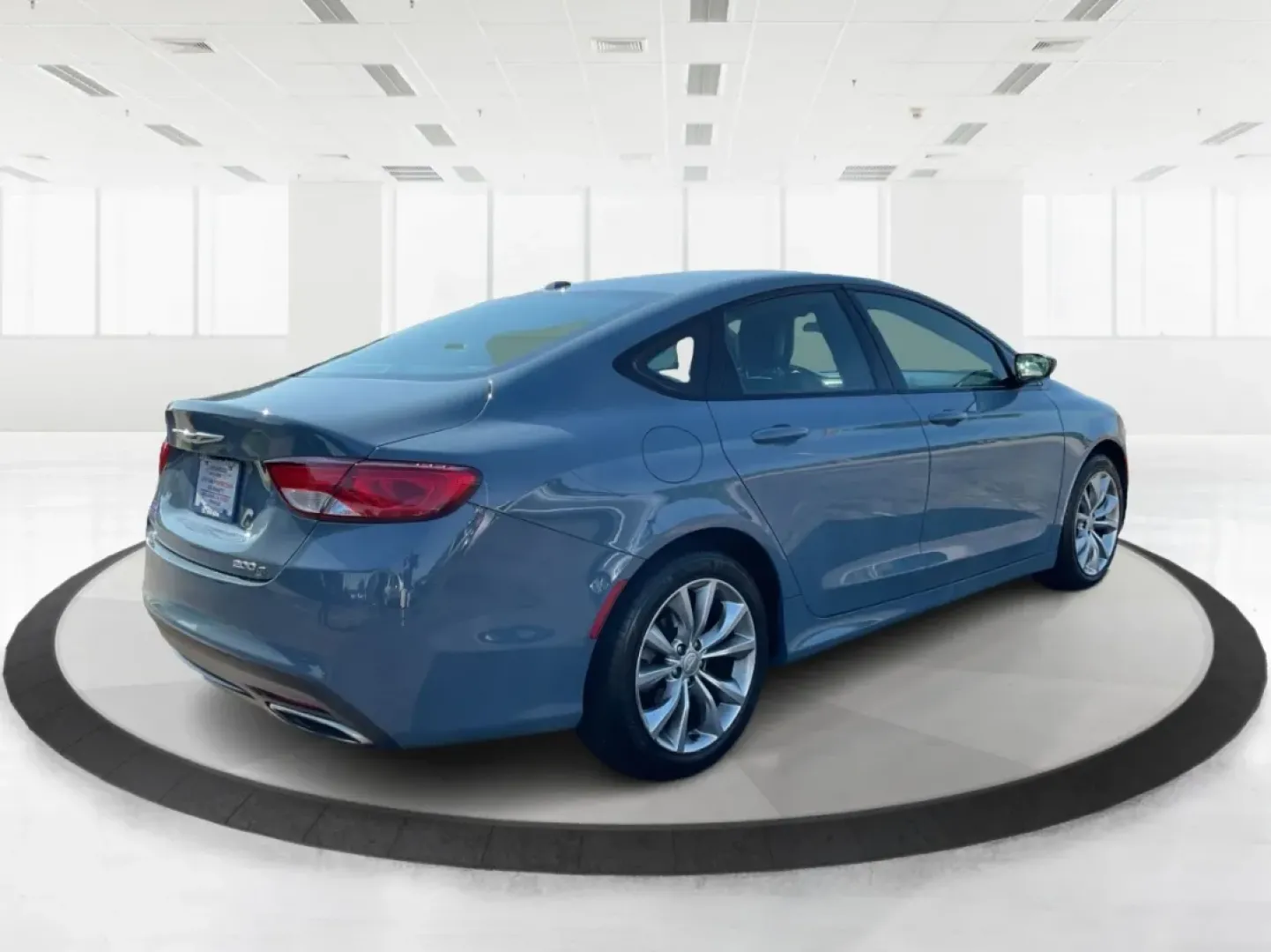 2015 Chrysler 200 S (1C3CCCBB8FN) with an Other engine, located at 1099 N County Rd 25A , Troy, OH, 45373, (937) 908-9800, 40.057079, -84.212883 - **Experience Luxury on a Budget with the 2015 Chrysler 200 S at Advantage Car and Credit**<br /> <br /> Looking for a stylish sedan that can handle your daily commute as effortlessly as your weekend adventures? The 2015 Chrysler 200 S is the perfect blend of comfort, technology, and modern aesthetic - Photo#2