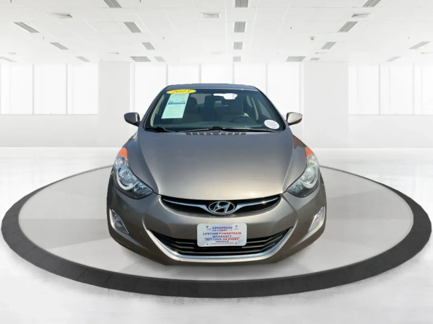 2013 Hyundai Elantra GLS (5NPDH4AE6DH) with an 1.8L I-4 DOHC engine, located at 401 Woodman Dr, Riverside, OH, 45431, (937) 908-9800, 39.760899, -84.123421 - **Unlock the Freedom of the Open Road with the 2013 Hyundai Elantra GLS** <br /> <br /> Are you ready to elevate your daily commute or embark on new adventures without breaking the bank? The 2013 Hyundai Elantra GLS, available at Advantage Car and Credit in Fairborn, OH, is the ideal sedan for budg - Photo#7