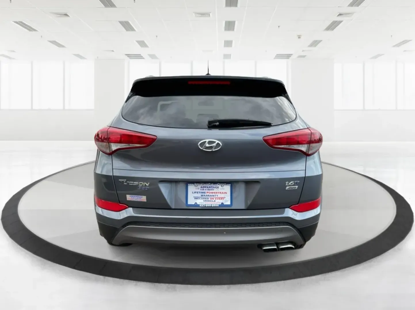 2016 Hyundai Tucson Eco (KM8J3CA24GU) with an 1.6L I-4 gasoline direct injection engine, located at 1099 N County Rd 25A , Troy, OH, 45373, (937) 908-9800, 40.057079, -84.212883 - **Adventure Awaits: 2016 Hyundai Tucson Eco Your Perfect Companion for Daily Drives and Weekend Getaways!**<br /> <br /> At Advantage Car and Credit, located at 1184 Kauffman Ave, Fairborn, OH 45324, we understand that life is an adventure, and having the right vehicle can make all the difference. - Photo#3