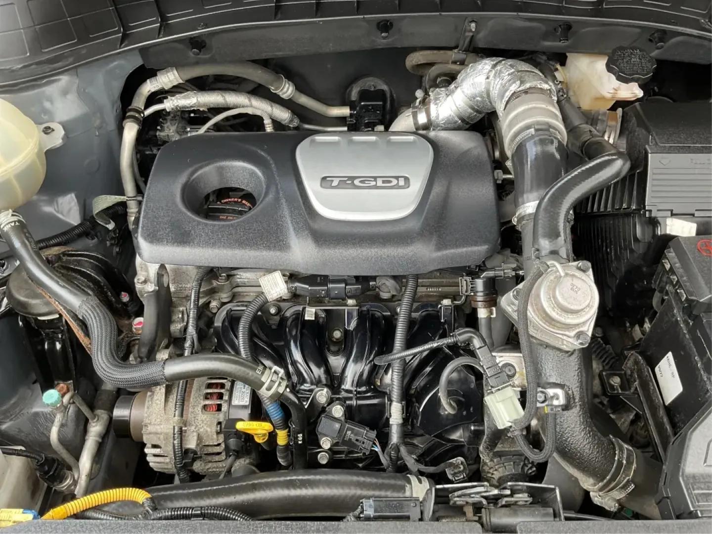 2016 Hyundai Tucson Eco (KM8J3CA24GU) with an 1.6L I-4 gasoline direct injection engine, located at 1951 S Dayton Lakeview Rd., New Carlisle, OH, 45344, (937) 908-9800, 39.890999, -84.050255 - **Adventure Awaits: 2016 Hyundai Tucson Eco Your Perfect Companion for Daily Drives and Weekend Getaways!**<br /> <br /> At Advantage Car and Credit, located at 1184 Kauffman Ave, Fairborn, OH 45324, we understand that life is an adventure, and having the right vehicle can make all the difference. - Photo#11