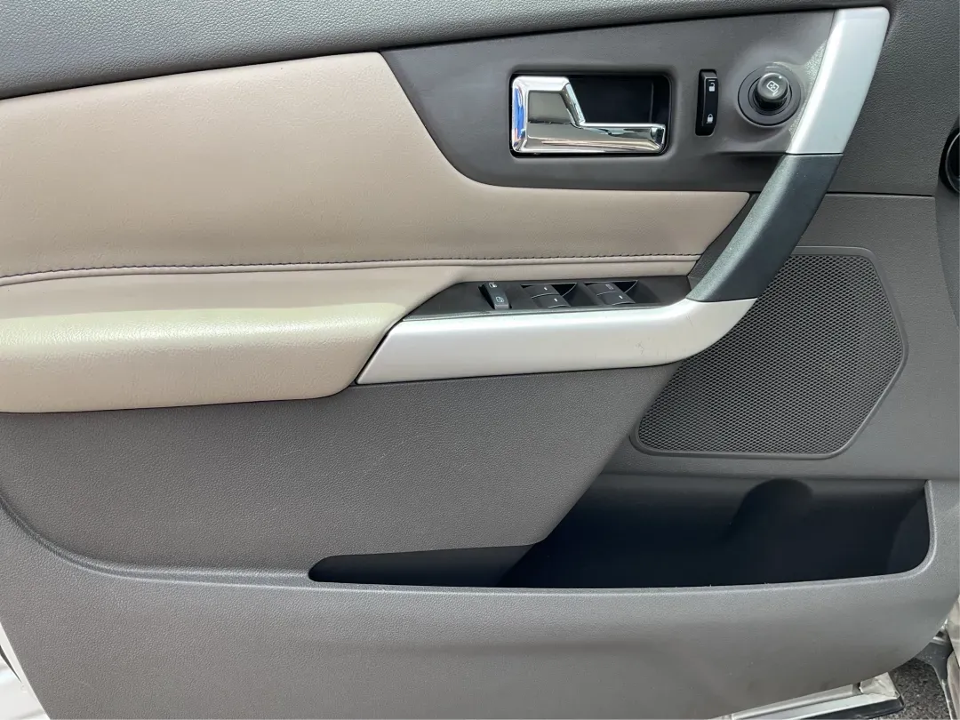 2013 Ford Edge SE (2FMDK3GC3DB) with an Other engine, located at 880 E. National Road, Vandalia, OH, 45377, (937) 908-9800, 39.891918, -84.183594 - 2013 Ford Edge SE - Photo#18