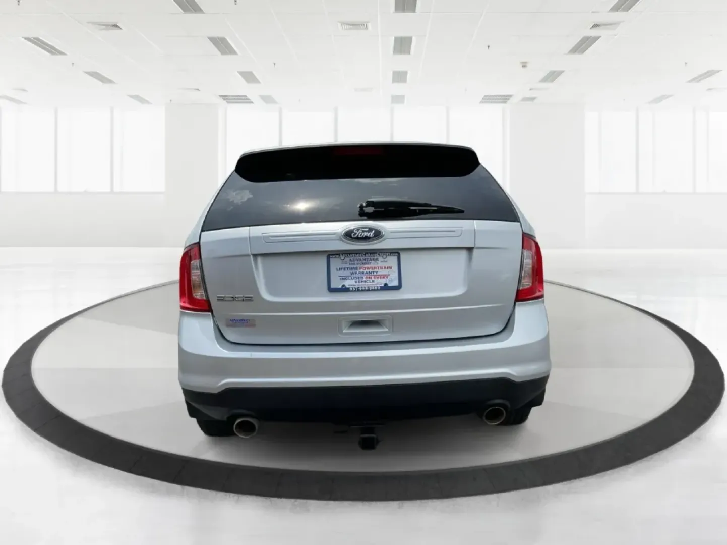 2013 Ford Edge SE (2FMDK3GC3DB) with an Other engine, located at 1099 N County Rd 25A , Troy, OH, 45373, (937) 908-9800, 40.057079, -84.212883 - **Hit the Open Road in Style! Discover the 2013 Ford Edge SE at Advantage Car and Credit in Fairborn, OH**<br /> <br /> Are you ready to elevate your daily commute or embark on exciting weekend adventures? The 2013 Ford Edge SE is the perfect blend of comfort, spaciousness, and style, making it an i - Photo#3