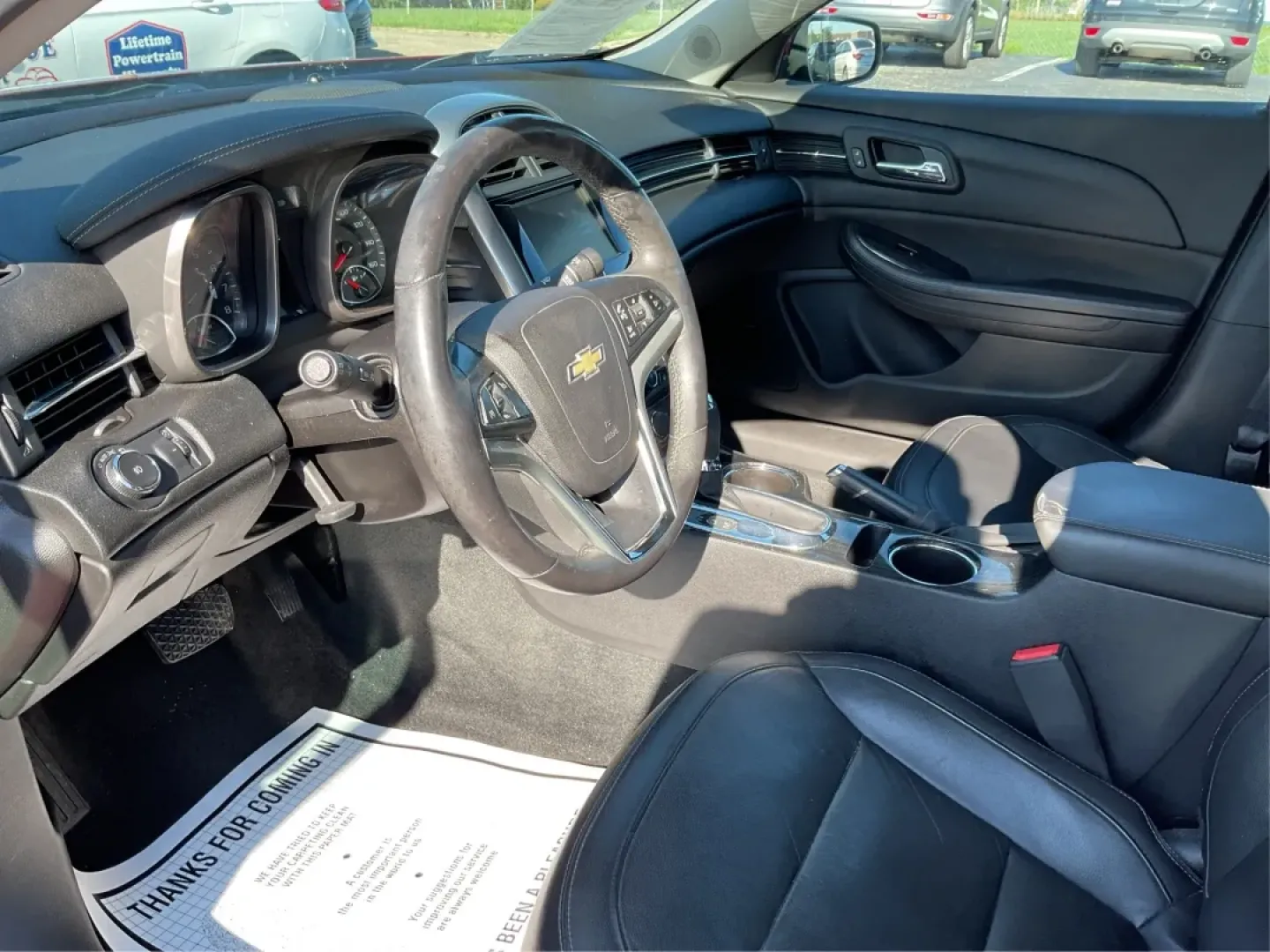 2014 Chevrolet Malibu 2LT (1G11E5SL7EU) with an ECOTEC 2.5L I-4 gasoline direct injection engine, located at 1230 East Main St, Xenia, OH, 45385, (937) 908-9800, 39.688026, -83.910172 - **Elevate Your Everyday Commute with the 2014 Chevrolet Malibu 2LT at Advantage Car and Credit!**<br /> <br /> Are you ready to transform your daily drives into extraordinary experiences? The 2014 Chevrolet Malibu 2LT is the perfect sedan for those who value comfort, style, and reliability. Whether - Photo#9