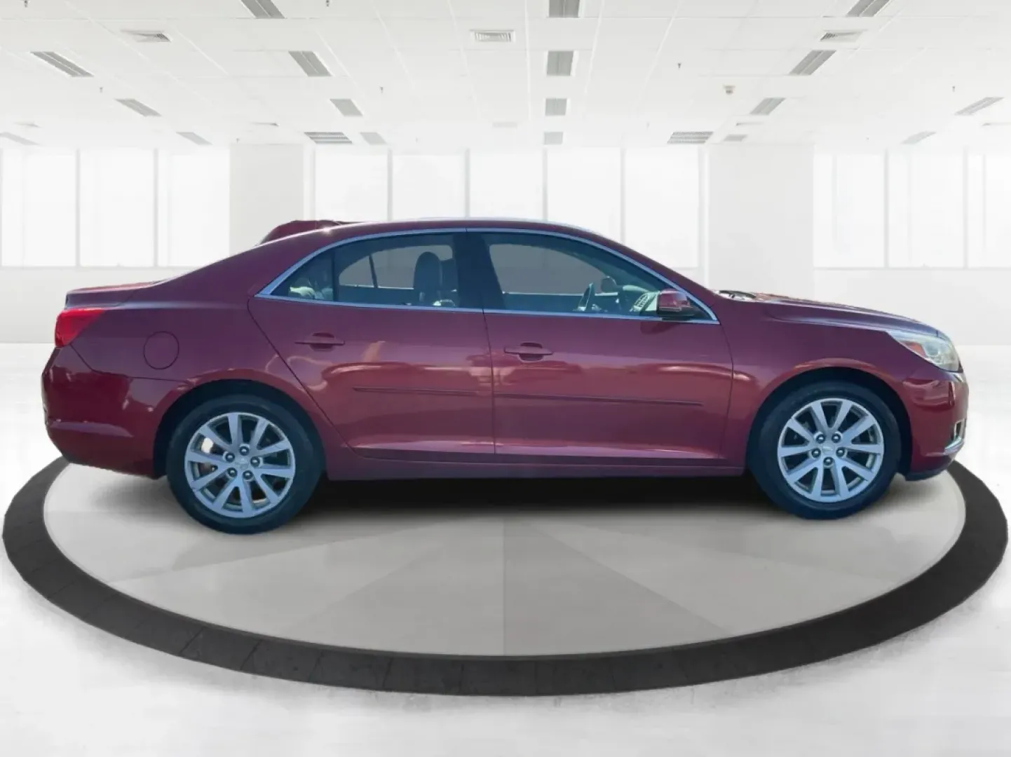2014 Chevrolet Malibu 2LT (1G11E5SL7EU) with an ECOTEC 2.5L I-4 gasoline direct injection engine, located at 1099 N County Rd 25A , Troy, OH, 45373, (937) 908-9800, 40.057079, -84.212883 - **Elevate Your Everyday Commute with the 2014 Chevrolet Malibu 2LT at Advantage Car and Credit!**<br /> <br /> Are you ready to transform your daily drives into extraordinary experiences? The 2014 Chevrolet Malibu 2LT is the perfect sedan for those who value comfort, style, and reliability. Whether - Photo#1