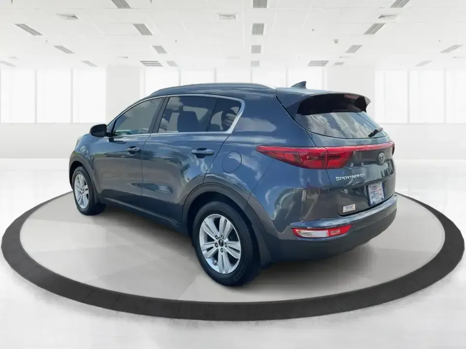 2017 Kia Sportage LX FWD (KNDPM3ACXH7) with an 2.4L V6 DOHC 24V engine, 6A transmission, located at 1230 East Main St, Xenia, OH, 45385, (937) 908-9800, 39.688026, -83.910172 - Picture your next week: an easy school drop-off, a smooth commute down US-35, and a Saturday escape to Caesar Creek State Park with room for everyone and everything. This 2017 Kia Sportage LX FWD in eye-catching Pacific Blue is the kind of practical, comfortable crossover that fits real life in Xeni- Photo#4