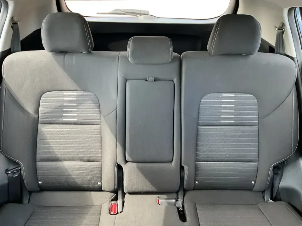 2017 Kia Sportage LX FWD (KNDPM3ACXH7) with an 2.4L V6 DOHC 24V engine, 6A transmission, located at 1230 East Main St, Xenia, OH, 45385, (937) 908-9800, 39.688026, -83.910172 - Picture your next week: an easy school drop-off, a smooth commute down US-35, and a Saturday escape to Caesar Creek State Park with room for everyone and everything. This 2017 Kia Sportage LX FWD in eye-catching Pacific Blue is the kind of practical, comfortable crossover that fits real life in Xeni- Photo#14