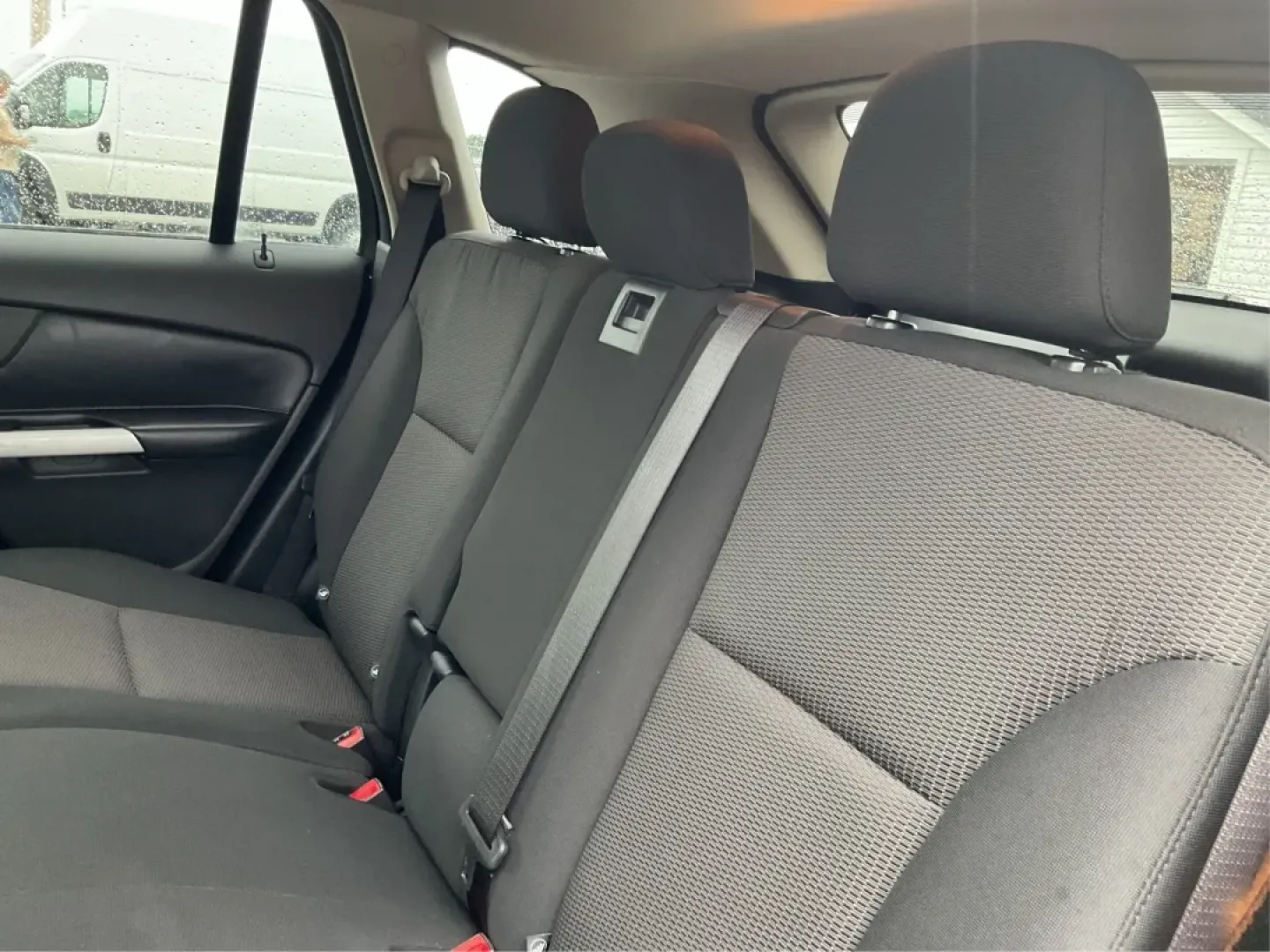 2013 Ford Edge SEL (2FMDK4JC1DB) with an 3.5L V-6 DOHC engine, located at 1184 Kauffman Ave, Fairborn, OH, 45324, (937) 908-9800, 39.807072, -84.030914 - **Elevate Your Weekend Adventures with the 2013 Ford Edge SEL at Advantage Car and Credit!**<br /> <br /> Are you ready to embrace a lifestyle of comfort and adventure? Whether you're shuttling the kids to their weekend soccer games or embarking on a scenic road trip through Ohio's beautiful landsca - Photo#10