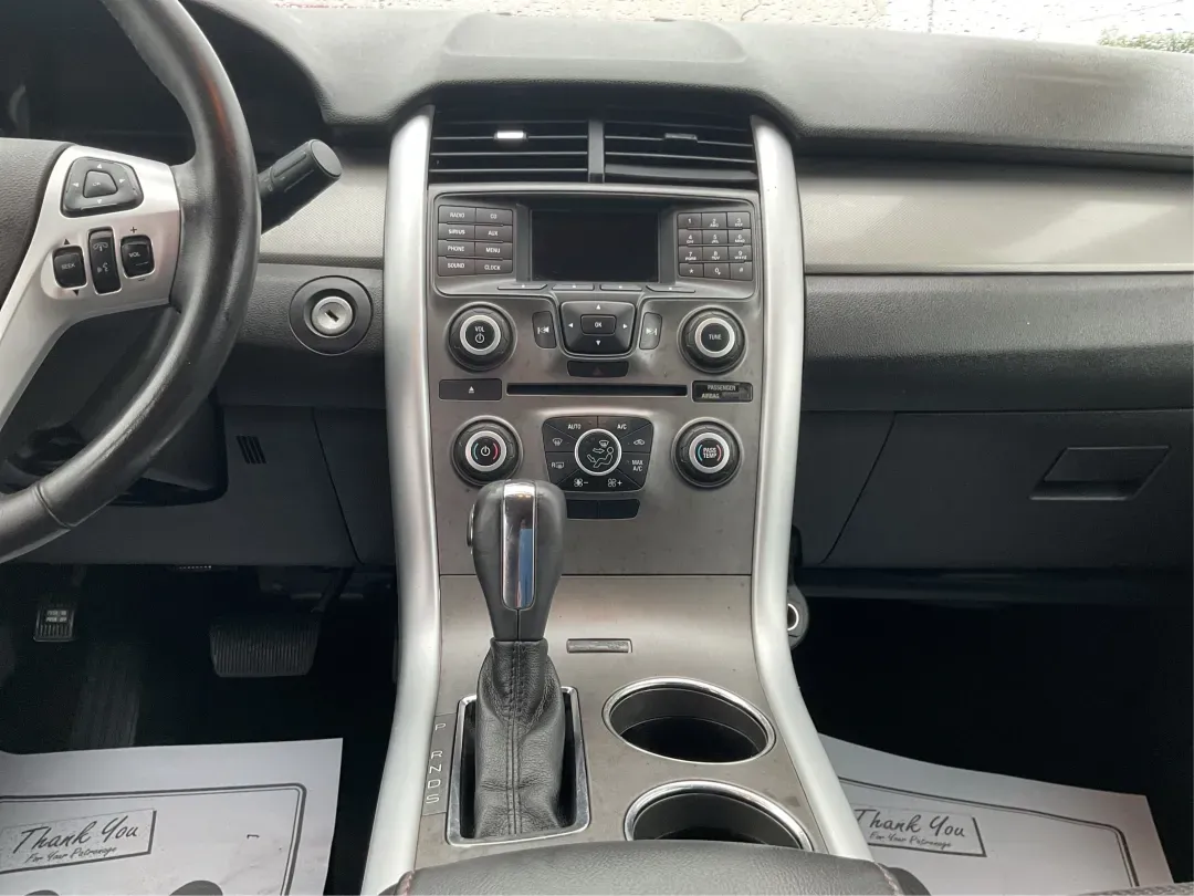 2013 Ford Edge SEL (2FMDK4JC1DB) with an 3.5L V-6 DOHC engine, located at 1184 Kauffman Ave, Fairborn, OH, 45324, (937) 908-9800, 39.807072, -84.030914 - **Elevate Your Weekend Adventures with the 2013 Ford Edge SEL at Advantage Car and Credit!**<br /> <br /> Are you ready to embrace a lifestyle of comfort and adventure? Whether you're shuttling the kids to their weekend soccer games or embarking on a scenic road trip through Ohio's beautiful landsca - Photo#13