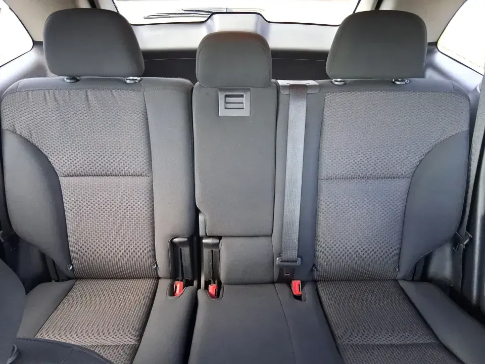 2013 Ford Edge SEL (2FMDK4JC1DB) with an 3.5L V-6 DOHC engine, 6-Speed Automatic transmission, located at 1184 Kauffman Ave, Fairborn, OH, 45324, (937) 908-9800, 39.807072, -84.030914 - **Elevate Your Weekend Adventures with the 2013 Ford Edge SEL at Advantage Car and Credit!**<br /> <br /> Are you ready to embrace a lifestyle of comfort and adventure? Whether you're shuttling the kids to their weekend soccer games or embarking on a scenic road trip through Ohio's beautiful landsca - Photo#14