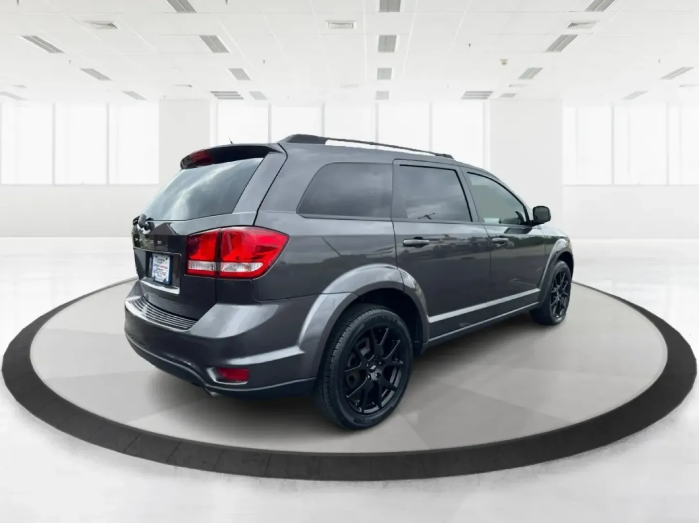 2018 Dodge Journey SXT AWD (3C4PDDBG9JT) with an Pentastar 3.6L V-6 DOHC engine, located at 1230 East Main St, Xenia, OH, 45385, (937) 908-9800, 39.688026, -83.910172 - Experience the thrill of adventure and family outings in this stunning **2018 Dodge Journey SXT AWD**, now available at **Advantage Car and Credit**, located at **1184 Kauffman Ave, Fairborn, OH 45324**. Whether you're commuting to work or heading out for a weekend getaway, this versatile SUV is des - Photo#2