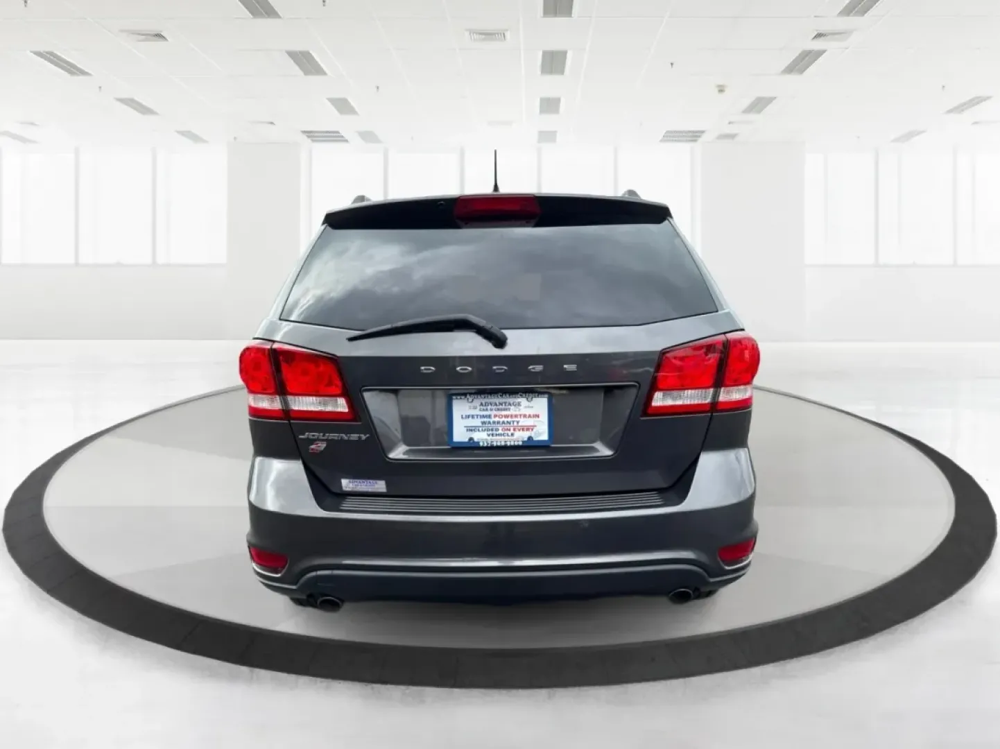 2018 Dodge Journey SXT AWD (3C4PDDBG9JT) with an Pentastar 3.6L V-6 DOHC engine, located at 8750 N County Rd 25A, Piqua, OH, 45356, (937) 908-9800, 40.164391, -84.232513 - Experience the thrill of adventure and family outings in this stunning **2018 Dodge Journey SXT AWD**, now available at **Advantage Car and Credit**, located at **1184 Kauffman Ave, Fairborn, OH 45324**. Whether you're commuting to work or heading out for a weekend getaway, this versatile SUV is des - Photo#3