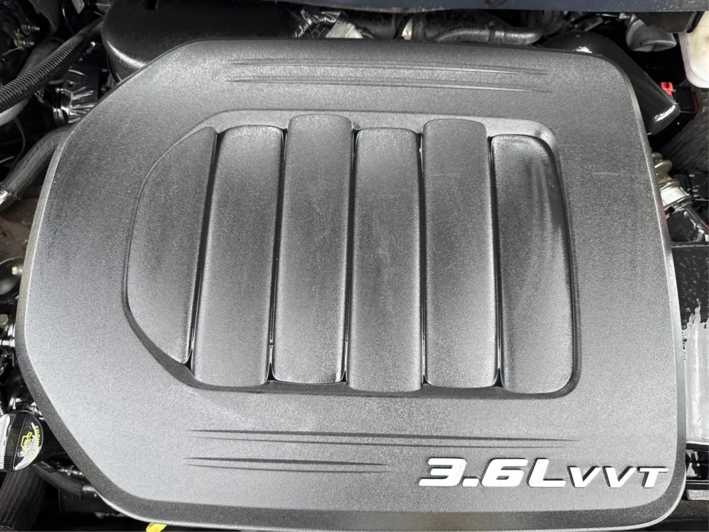 2018 Dodge Journey SXT AWD (3C4PDDBG9JT) with an Pentastar 3.6L V-6 DOHC engine, located at 8750 N County Rd 25A, Piqua, OH, 45356, (937) 908-9800, 40.164391, -84.232513 - Experience the thrill of adventure and family outings in this stunning **2018 Dodge Journey SXT AWD**, now available at **Advantage Car and Credit**, located at **1184 Kauffman Ave, Fairborn, OH 45324**. Whether you're commuting to work or heading out for a weekend getaway, this versatile SUV is des - Photo#11