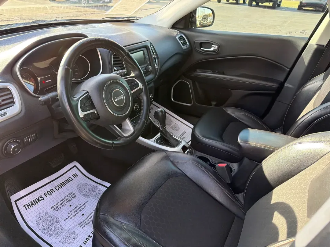 2018 Jeep Compass Latitude FWD (3C4NJCBB1JT) with an 2.4L I-4 variable valve control engine, located at 1951 S Dayton Lakeview Rd., New Carlisle, OH, 45344, (937) 908-9800, 39.890999, -84.050255 - 2018 Jeep Compass Latitude FWD - Photo#9