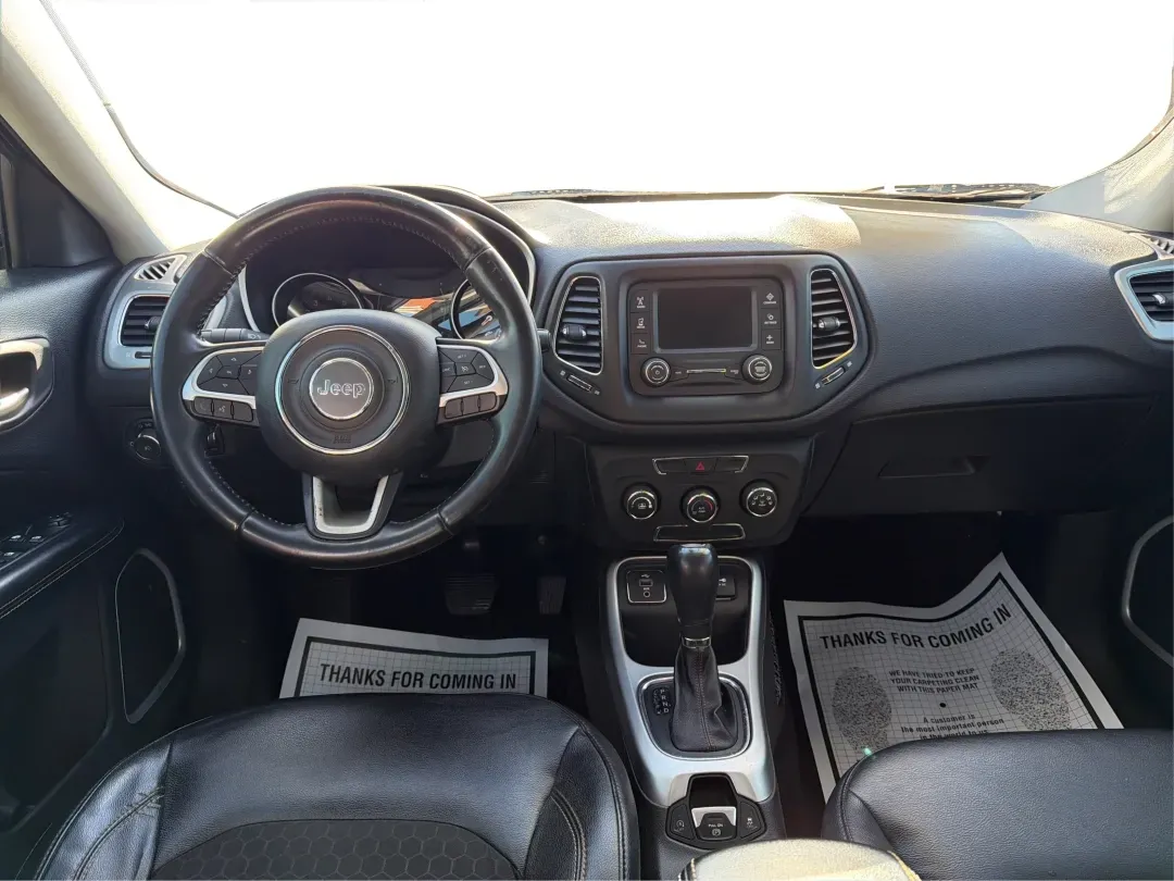 2018 Jeep Compass Latitude FWD (3C4NJCBB1JT) with an 2.4L I-4 variable valve control engine, located at 1951 S Dayton Lakeview Rd., New Carlisle, OH, 45344, (937) 908-9800, 39.890999, -84.050255 - 2018 Jeep Compass Latitude FWD - Photo#21