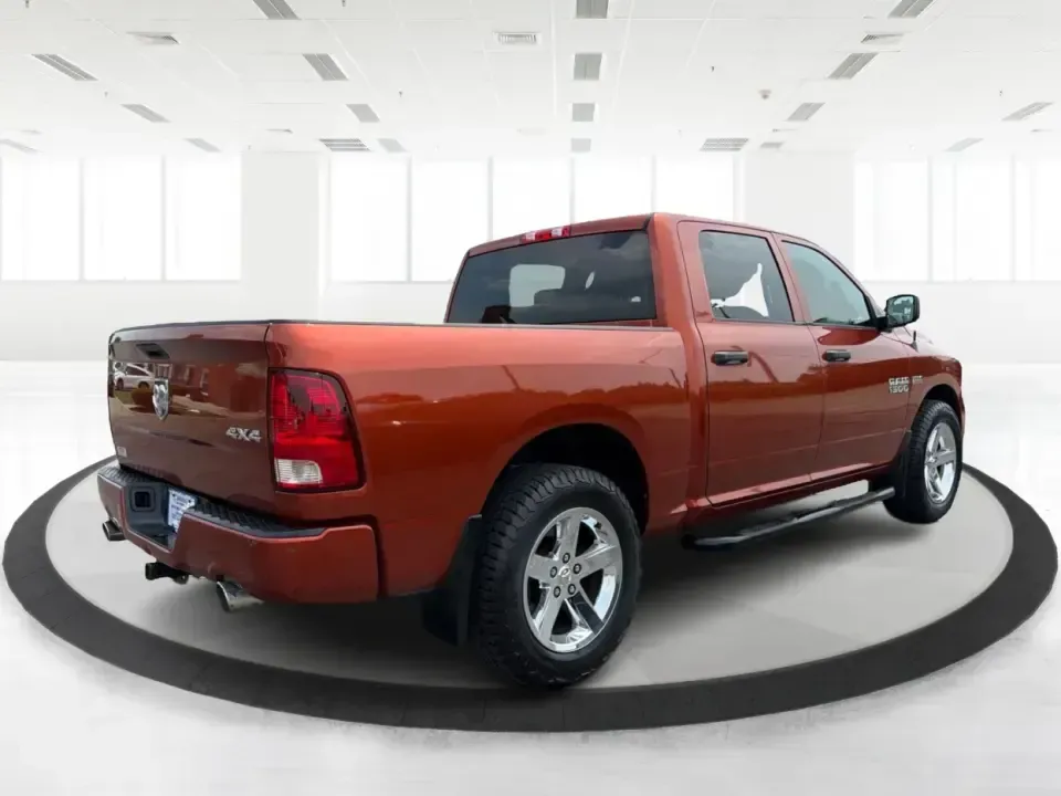 2013 Ram 1500 Tradesman Crew Cab SWB 4WD (1C6RR7KT8DS) with an 5.7L V8 OHV 16V engine, 6-Speed Automatic transmission, located at 1230 East Main St, Xenia, OH, 45385, (937) 908-9800, 39.688026, -83.910172 - Weekend projects, family road trips, and workweek commutes all get easier when you've got a full-size truck that's ready for whatever the day brings. This 2013 Ram 1500 Tradesman Crew Cab SWB 4WD in Copperhead Pearlcoat is the kind of do-it-all pickup that fits life in Xenia-whether you're hauling s- Photo#2