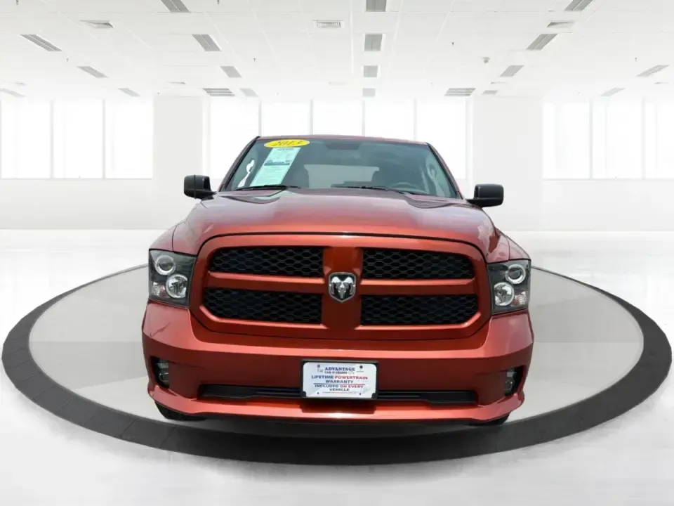 2013 Ram 1500 Tradesman Crew Cab SWB 4WD (1C6RR7KT8DS) with an 5.7L V8 OHV 16V engine, 6-Speed Automatic transmission, located at 1230 East Main St, Xenia, OH, 45385, (937) 908-9800, 39.688026, -83.910172 - Weekend projects, family road trips, and workweek commutes all get easier when you've got a full-size truck that's ready for whatever the day brings. This 2013 Ram 1500 Tradesman Crew Cab SWB 4WD in Copperhead Pearlcoat is the kind of do-it-all pickup that fits life in Xenia-whether you're hauling s- Photo#7