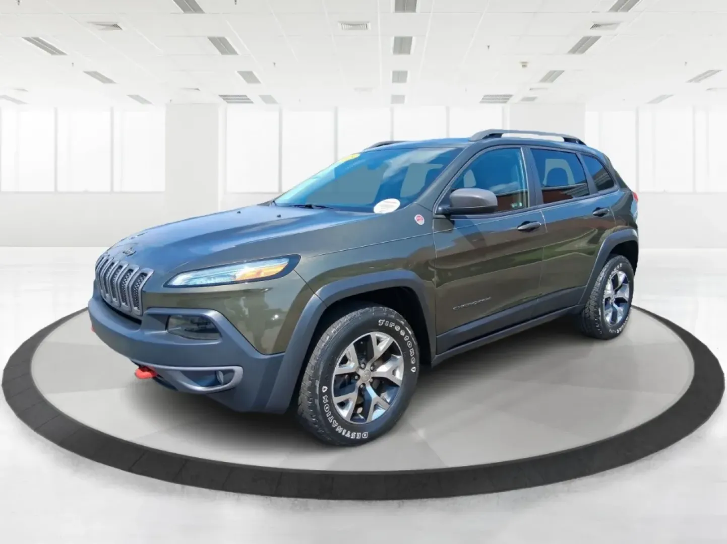 2015 Jeep Cherokee Trailhawk (1C4PJMBS8FW) with an Other engine, located at 8750 N County Rd 25A, Piqua, OH, 45356, (937) 908-9800, 40.164391, -84.232513 - 2015 Jeep Cherokee Trailhawk - Photo#8