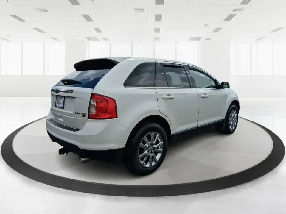 2014 Ford Edge Limited (2FMDK4KC9EB) with an 3.5L V-6 DOHC engine, 6-Speed Automatic transmission, located at 401 Woodman Dr, Riverside, OH, 45431, (937) 908-9800, 39.760899, -84.123421 - **Elevate Your Family Adventures with the 2014 Ford Edge Limited!**<br /> <br /> Are you ready to transform your daily commutes and weekend adventures? The 2014 Ford Edge Limited is the perfect SUV for families and those who love hitting the open road. With its spacious design, robust performance, a - Photo#2