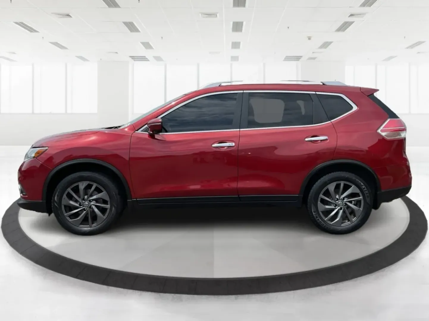 2014 Nissan Rogue SL (5N1AT2MV9EC) with an 2.5L I-4 DOHC engine, located at 1184 Kauffman Ave, Fairborn, OH, 45324, (937) 908-9800, 39.807072, -84.030914 - **Unleash Adventure with This 2014 Nissan Rogue SL Ideal for Your Active Lifestyle!**<br /> <br /> Are you ready to elevate your family adventures or weekend getaways? The 2014 Nissan Rogue SL is the perfect companion for anyone looking to blend functionality with style. With a spacious interior an - Photo#5